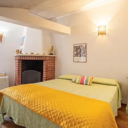 Guest house Maxi Paradiso - - Italywego
